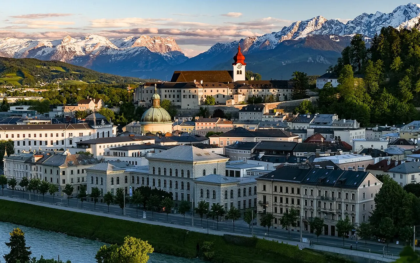 Salzburg private transfer hub